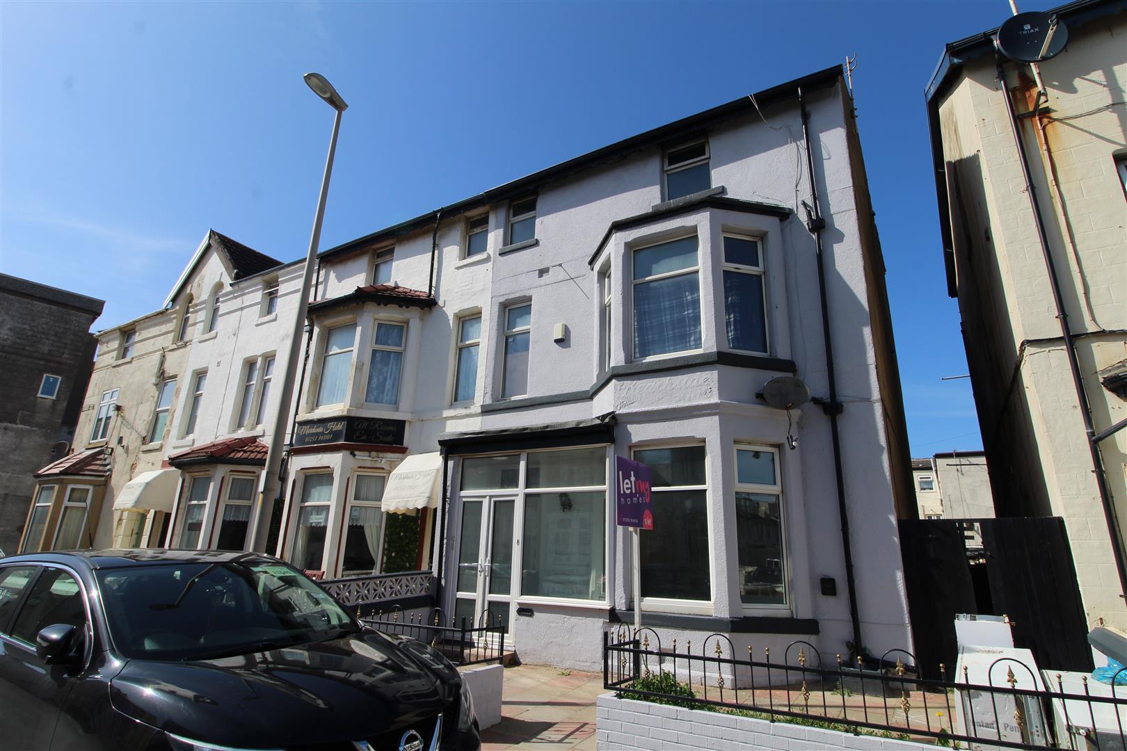 Flat 8, 8 Crystal Road, Blackpool