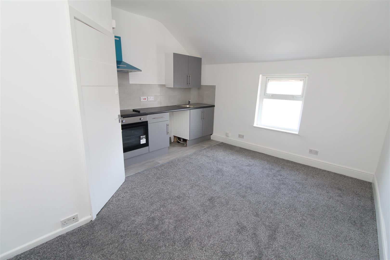 Flat 9, 8 Crystal Road, Blackpool