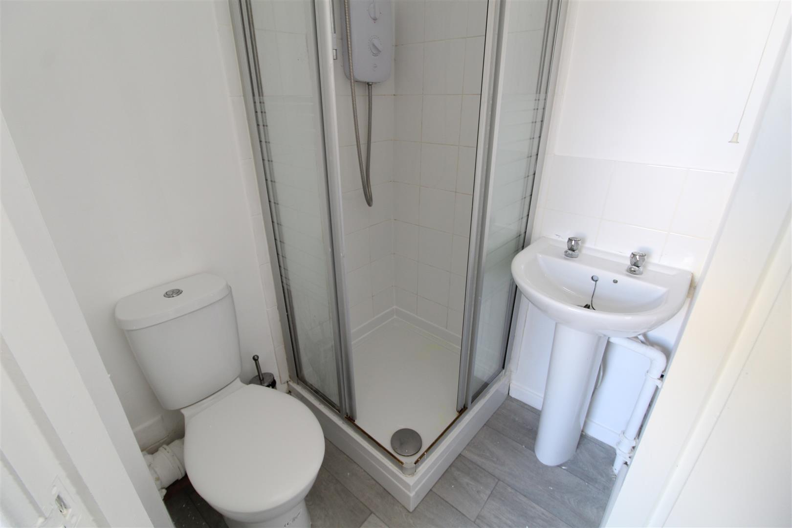 Flat 5, 8 Crystal Road, Blackpool