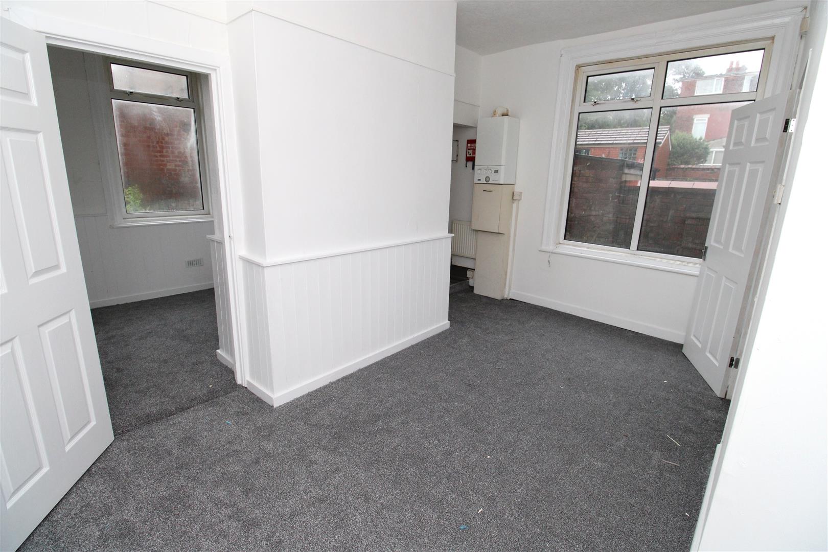 Flat 4, 101 Reads Avenue, Blackpool